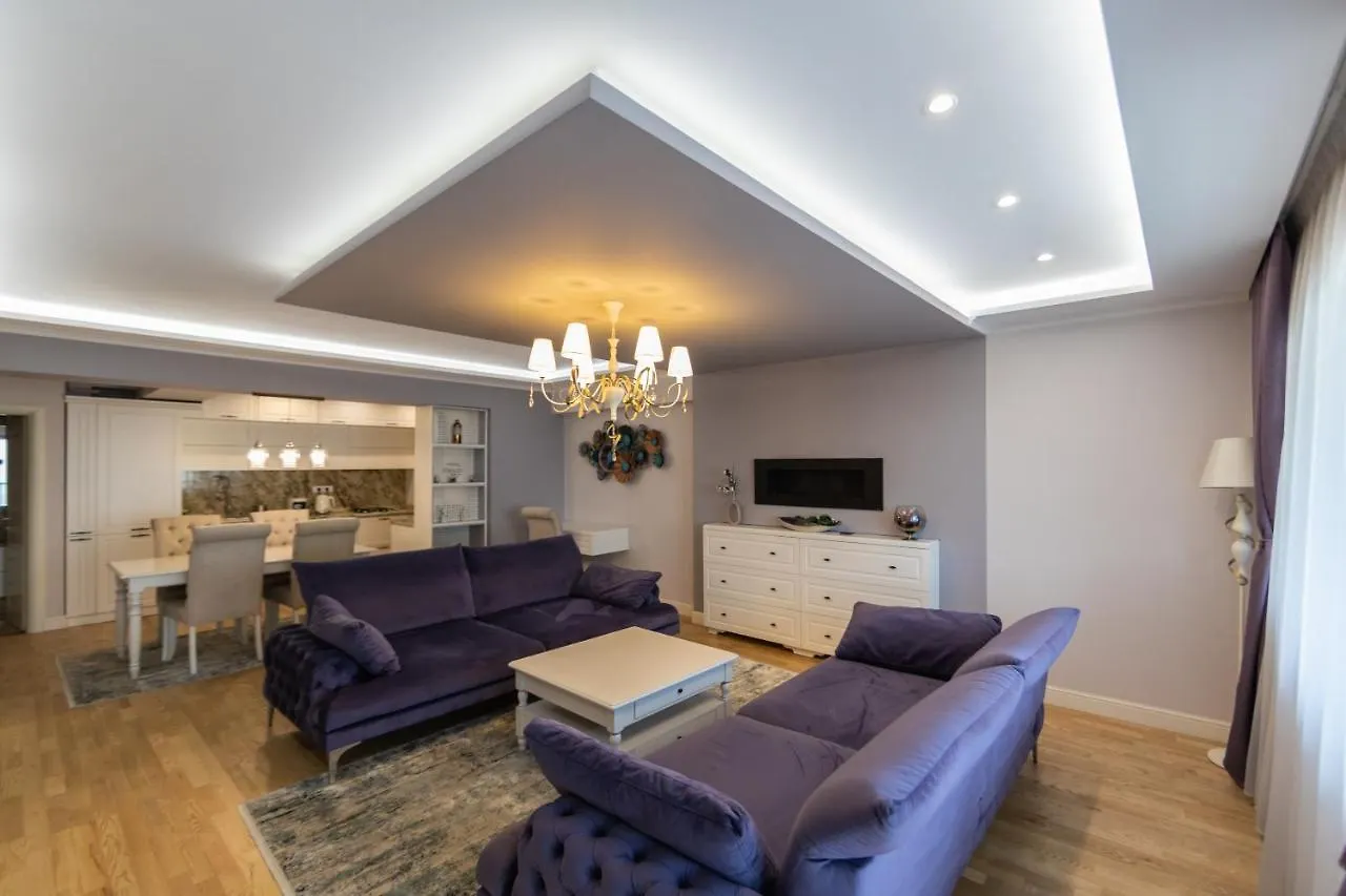 Saphir Stein Residence Apartment 19Th 布加勒斯特