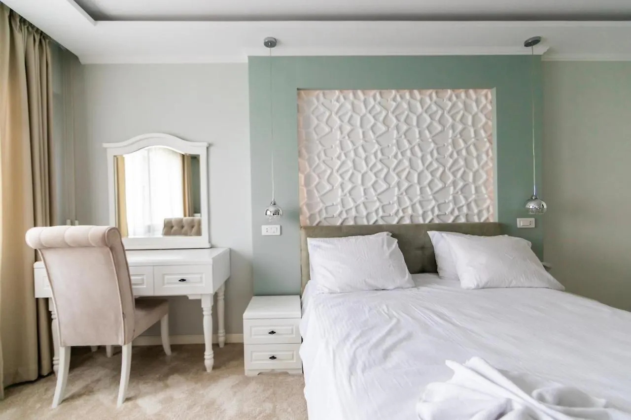 Saphir Stein Residence Apartment 19Th 布加勒斯特
