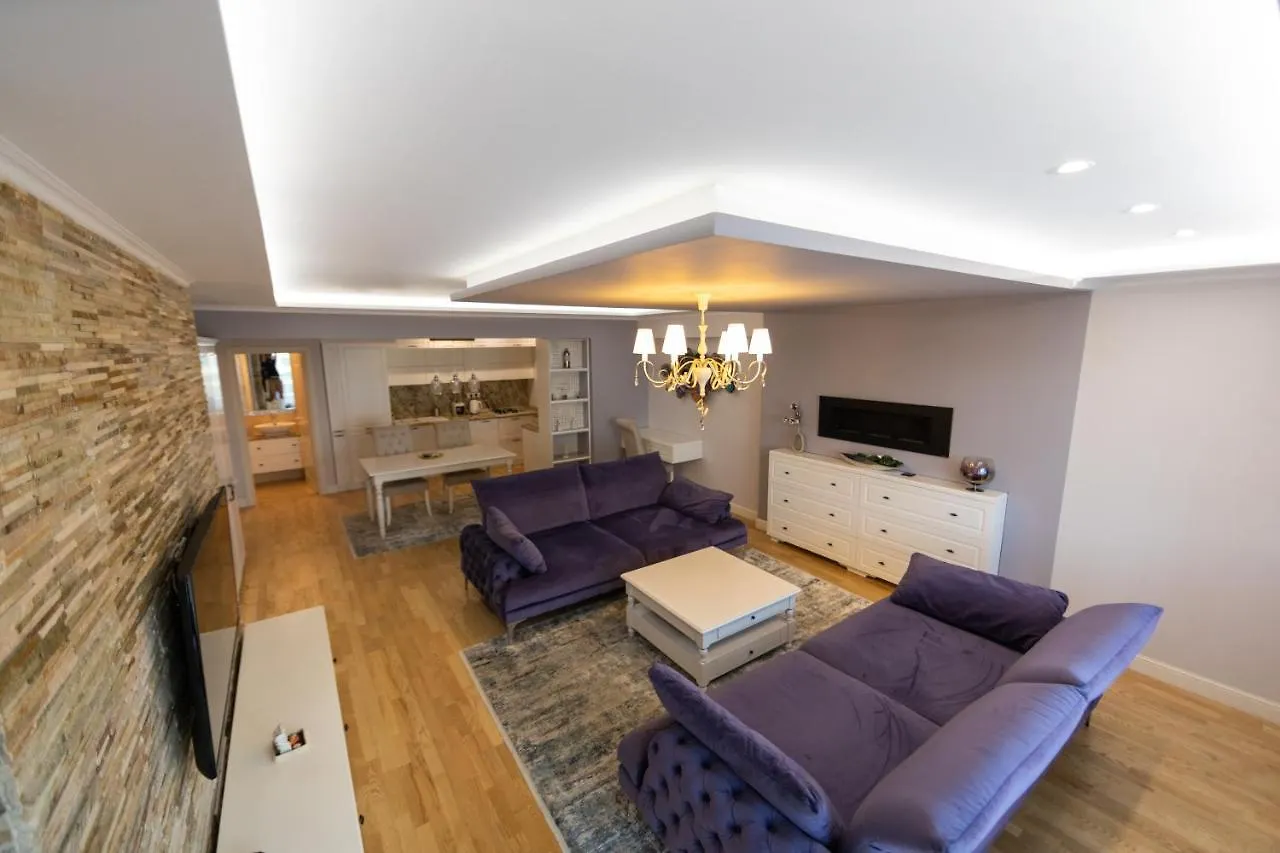 Saphir Stein Residence Apartment 19Th 布加勒斯特 罗马尼亚